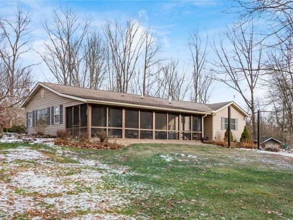 56621 Skyline Drive, Senecaville, OH 43780