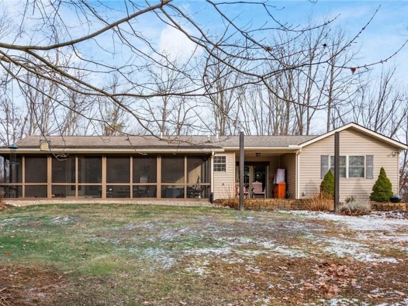 56621 Skyline Drive, Senecaville, OH 43780 Photo 2