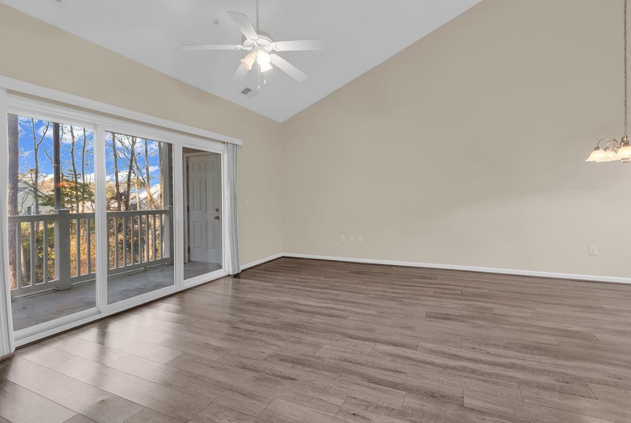 148 Scotch Broom Dr. Photo 8