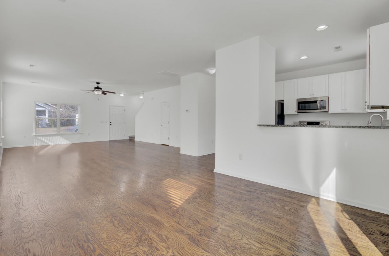 420 Sablewood Drive Photo 11