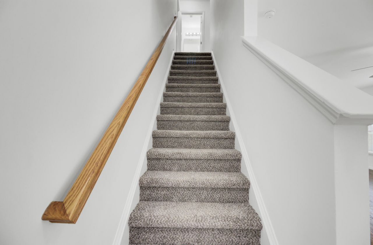 420 Sablewood Drive Photo 24