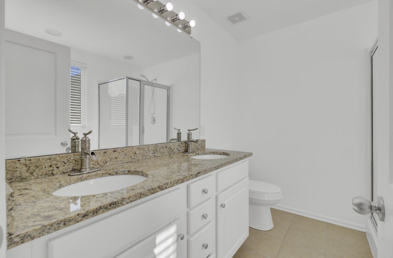 420 Sablewood Drive Photo 36