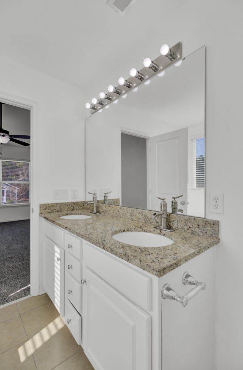 420 Sablewood Drive Photo 38