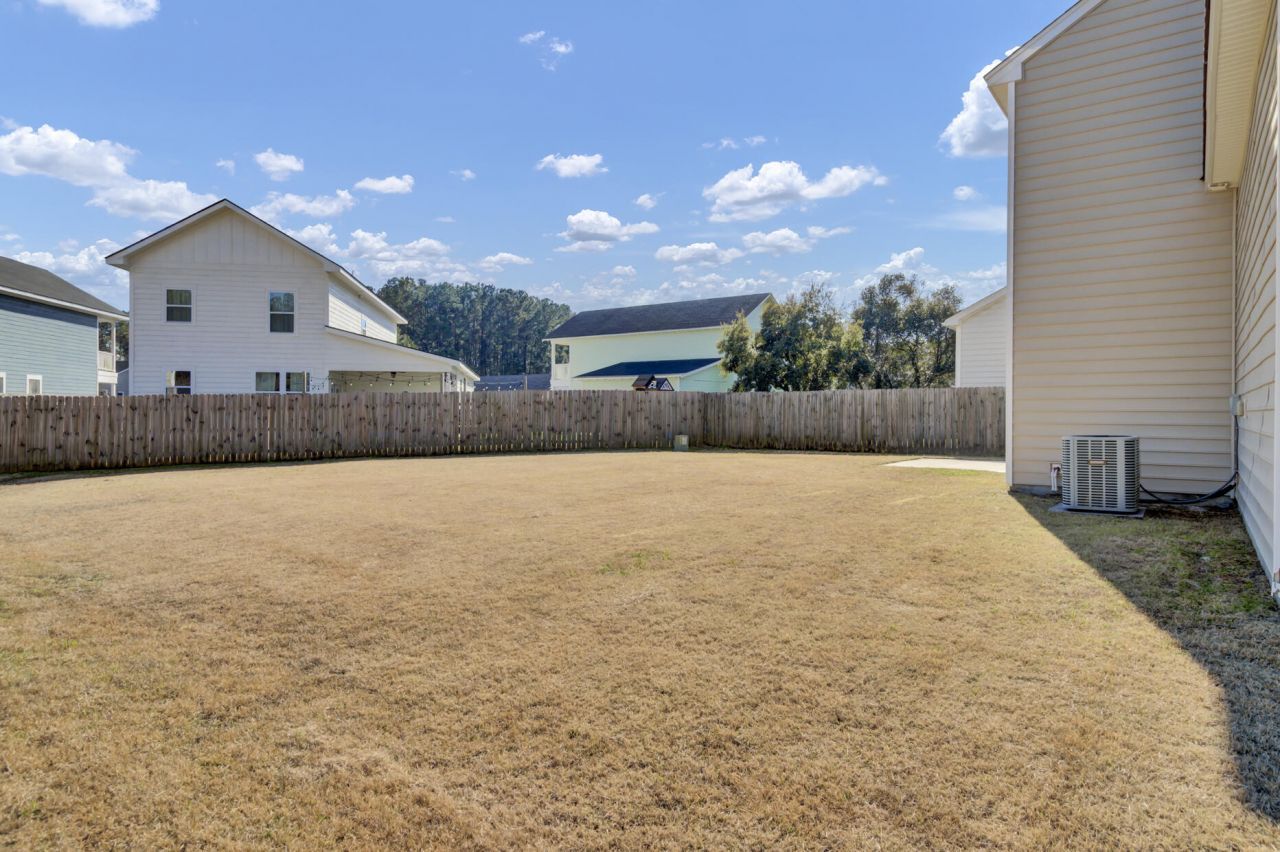 420 Sablewood Drive Photo 49