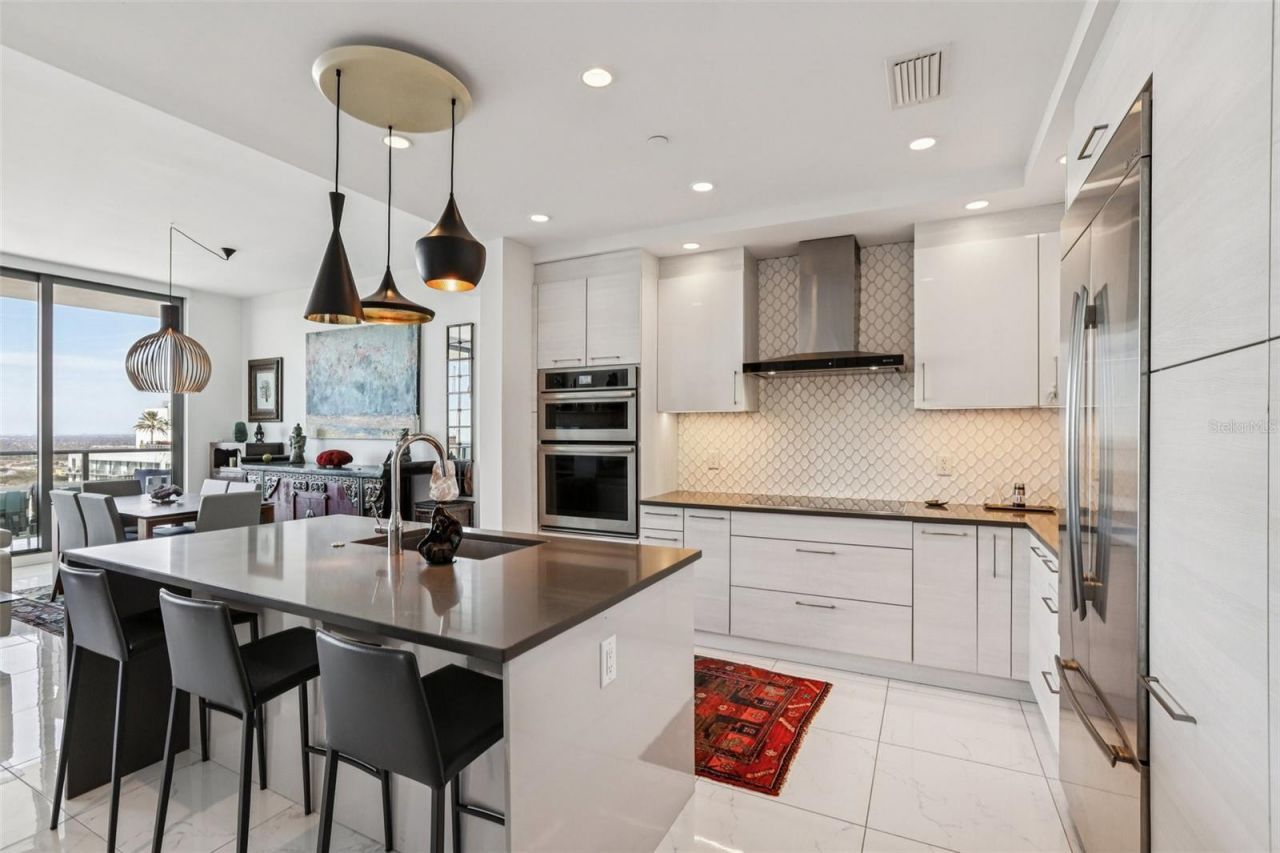 100 1st Avenue N, Unit 3806, Saint Petersburg, FL 33701 Photo