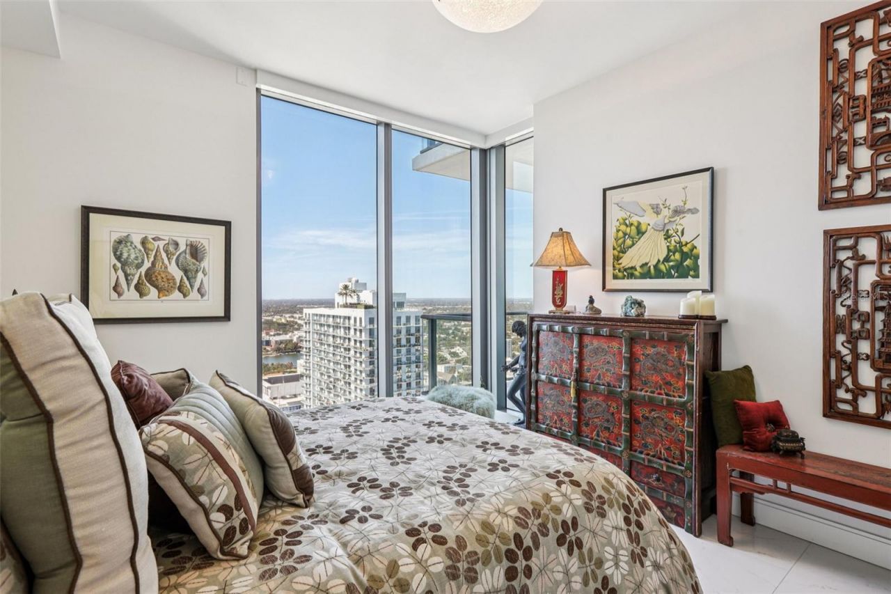 100 1st Avenue N, Unit 3806, Saint Petersburg, FL 33701 Photo