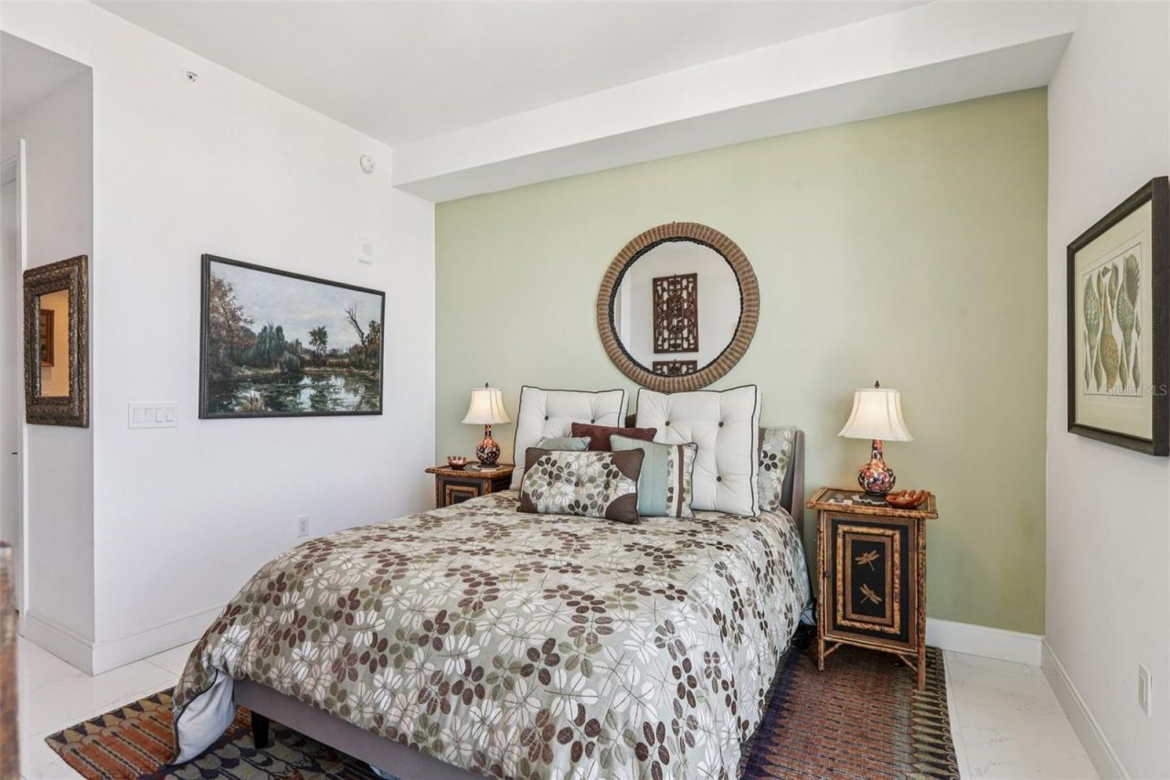 100 1st Avenue N, Unit 3806, Saint Petersburg, FL 33701 Photo