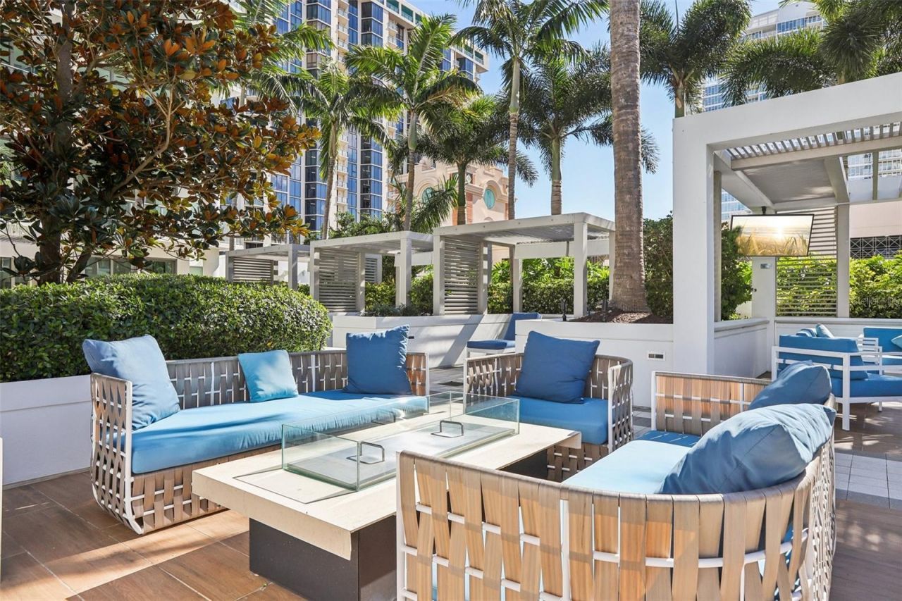 100 1st Avenue N, Unit 3806, Saint Petersburg, FL 33701 Photo