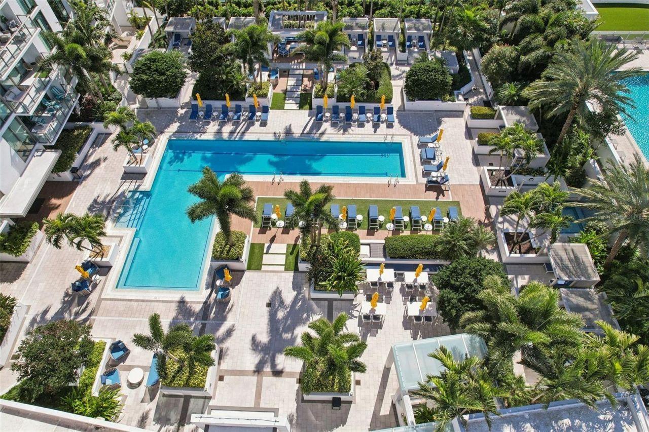 100 1st Avenue N, Unit 3806, Saint Petersburg, FL 33701 Photo