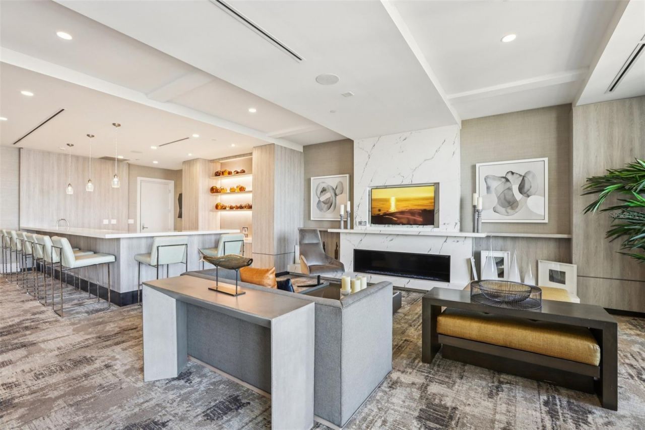 100 1st Avenue N, Unit 3806, Saint Petersburg, FL 33701 Photo