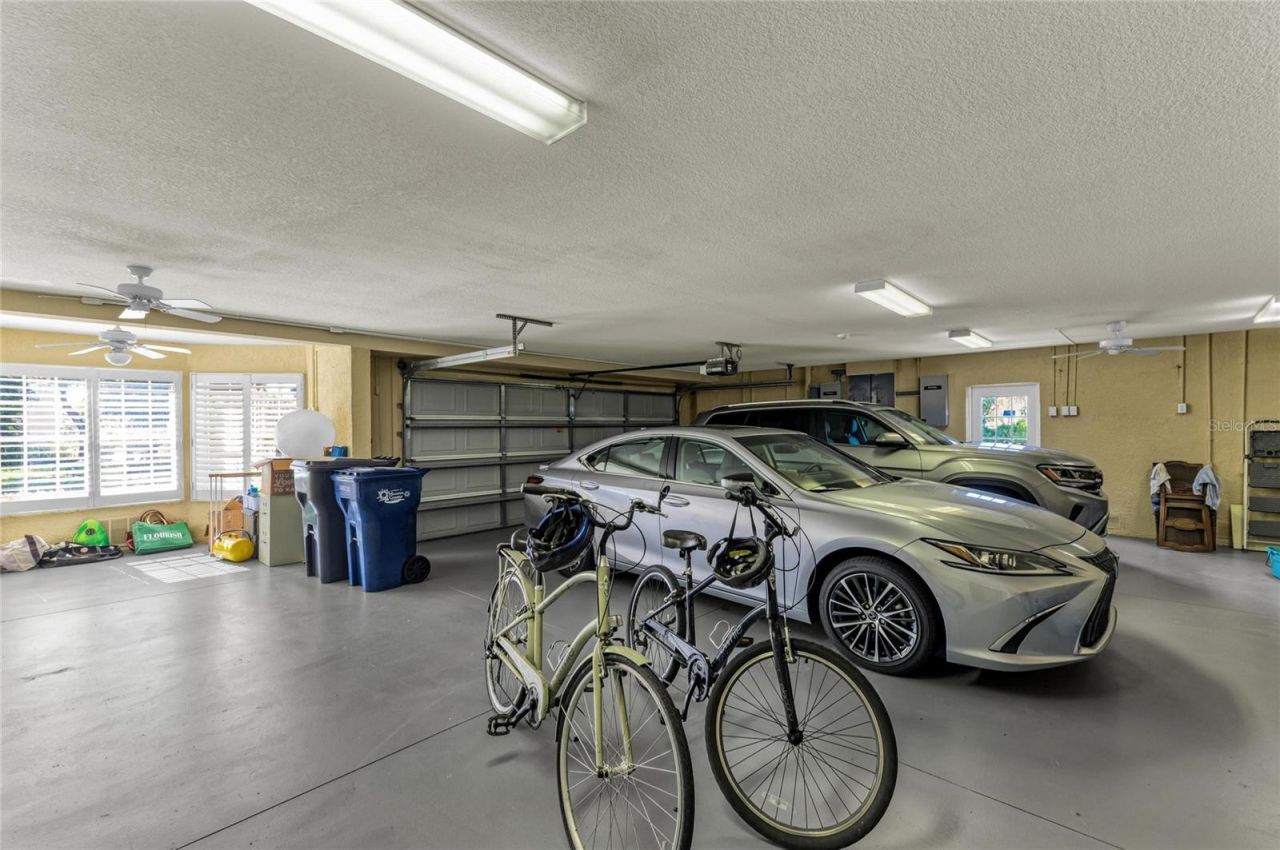 12413 Baypointe Terrace, Cortez, FL 34215 Photo