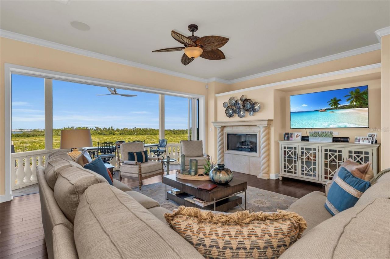 12413 Baypointe Terrace, Cortez, FL 34215 Photo