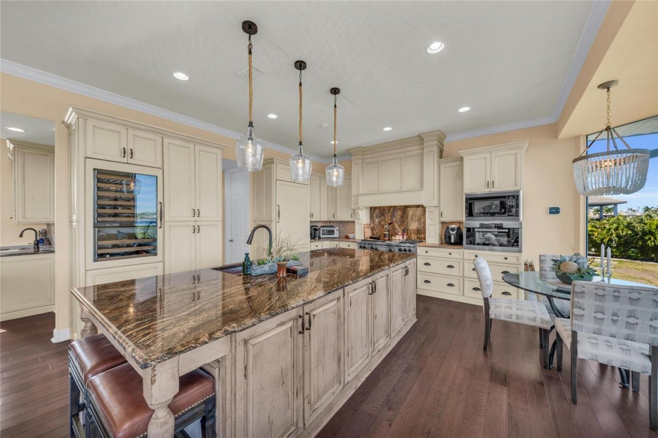 12413 Baypointe Terrace, Cortez, FL 34215 Photo