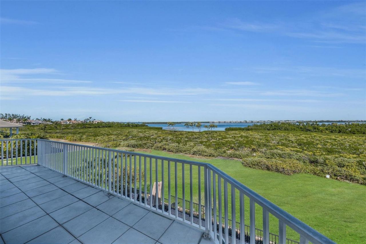 12413 Baypointe Terrace, Cortez, FL 34215 Photo