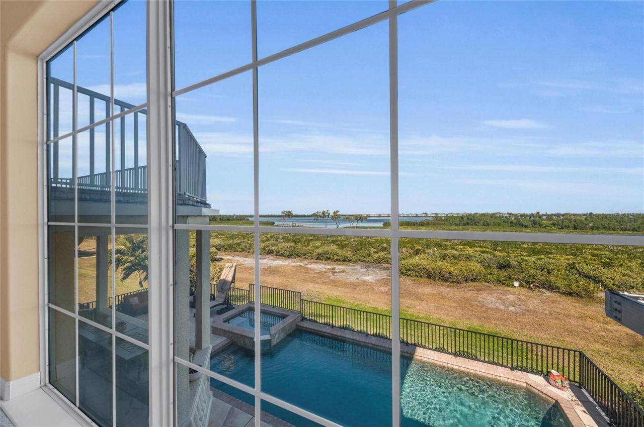 12413 Baypointe Terrace, Cortez, FL 34215 Photo