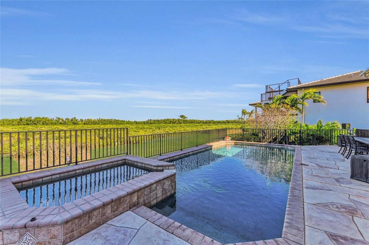 12413 Baypointe Terrace, Cortez, FL 34215 Photo