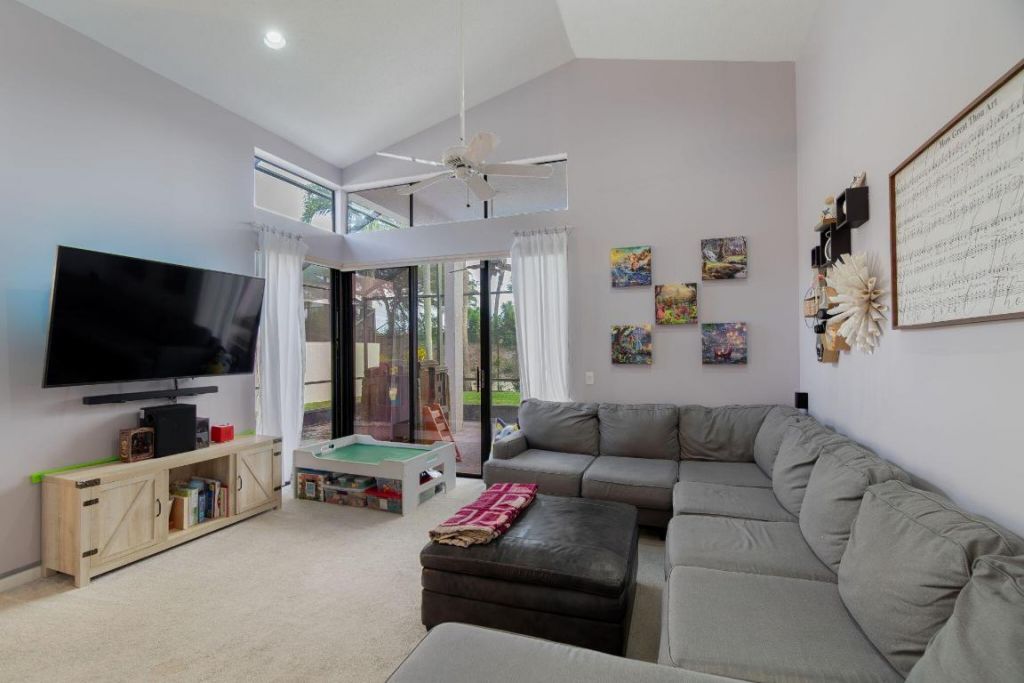 10122 Lexington Circle N, Boynton Beach, FL 33436 Photo