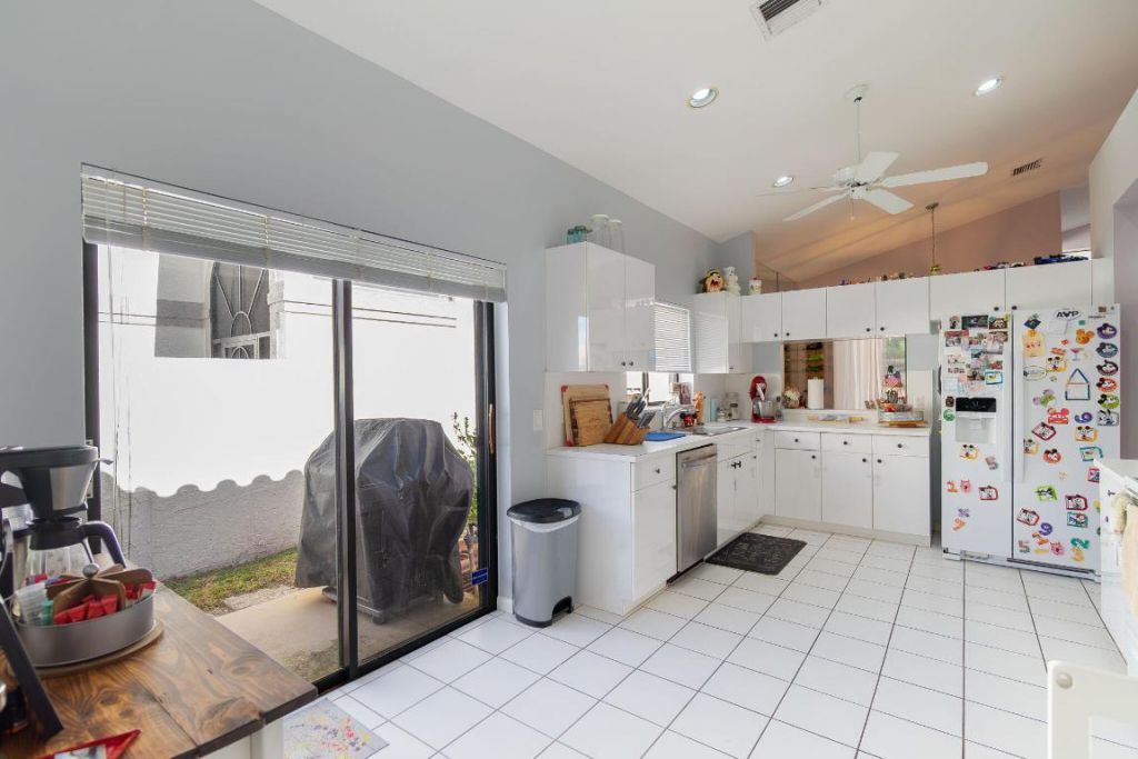 10122 Lexington Circle N, Boynton Beach, FL 33436 Photo