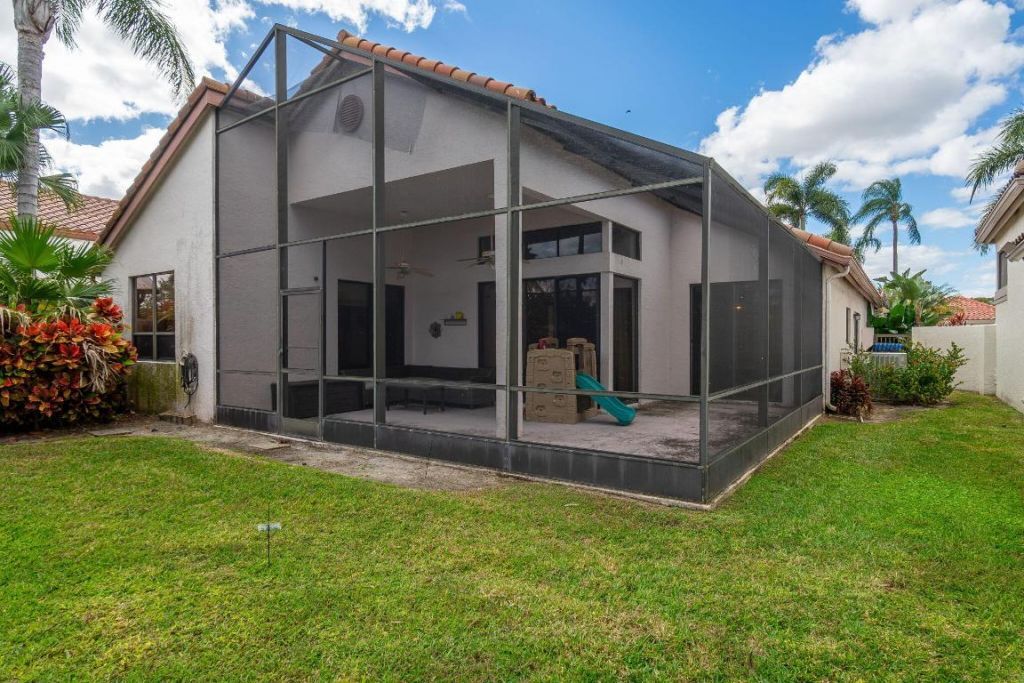 10122 Lexington Circle N, Boynton Beach, FL 33436 Photo