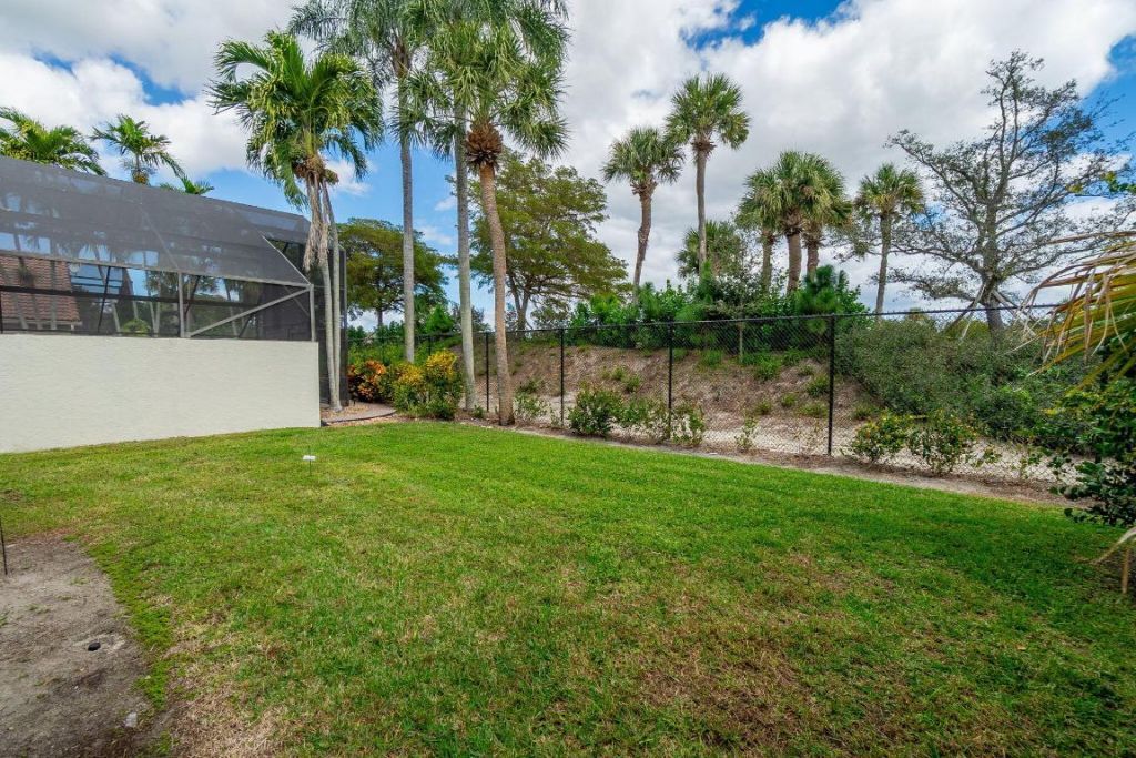 10122 Lexington Circle N, Boynton Beach, FL 33436 Photo