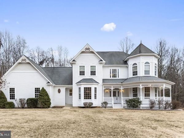 9290 GUNSTON ROAD, WELCOME, MD 20693