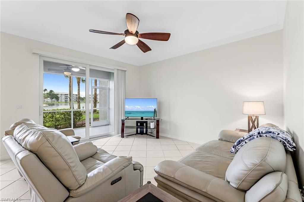 16625 Lake Circle Dr, Unit 518, Fort Myers, FL 33908 Photo