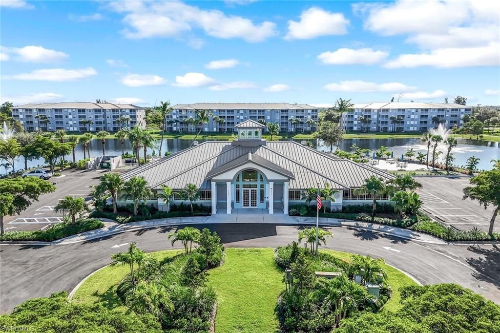 16625 Lake Circle Dr, Unit 518, Fort Myers, FL 33908 Photo