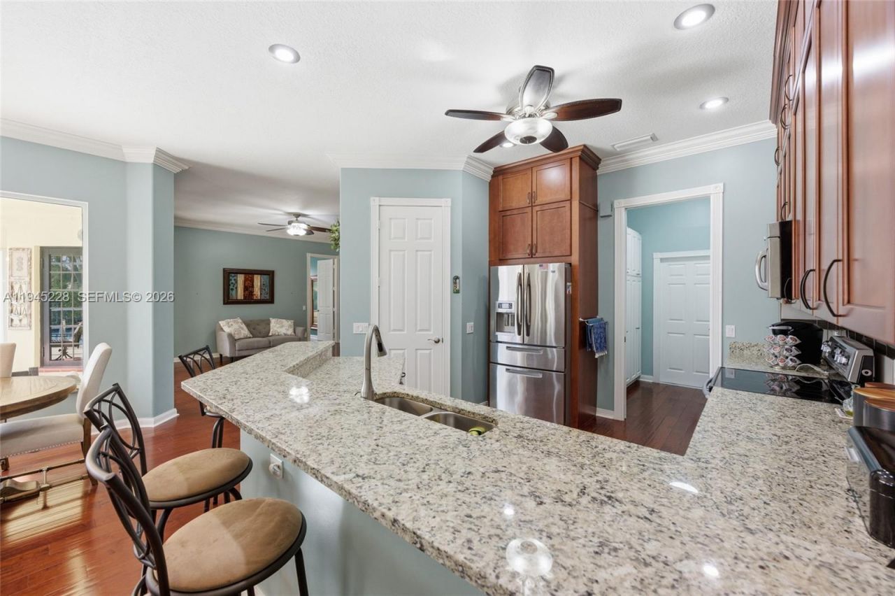 7646 Red River Rd, West Palm Beach, FL 33411 Photo