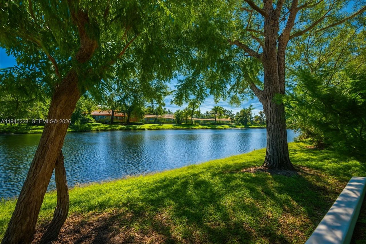 7646 Red River Rd, West Palm Beach, FL 33411 Photo