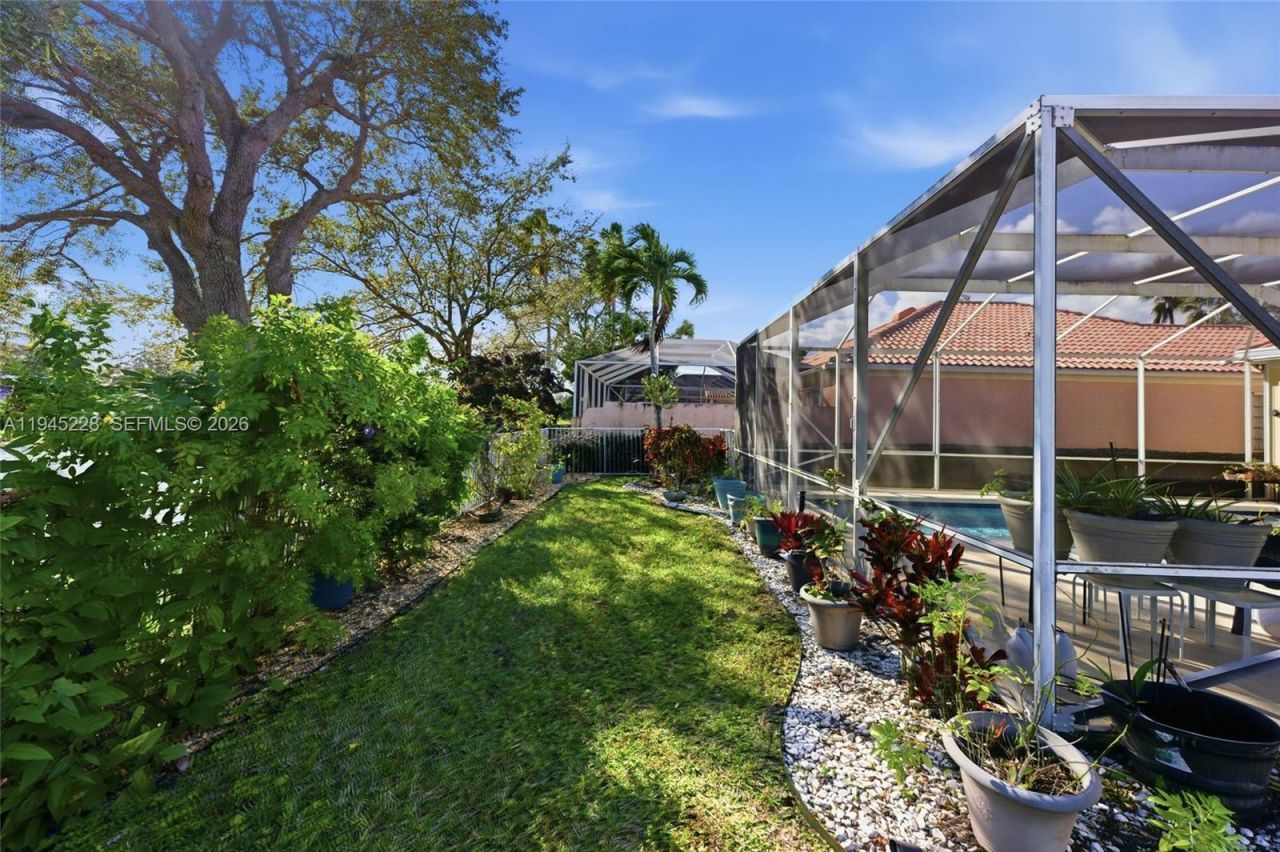 7646 Red River Rd, West Palm Beach, FL 33411 Photo