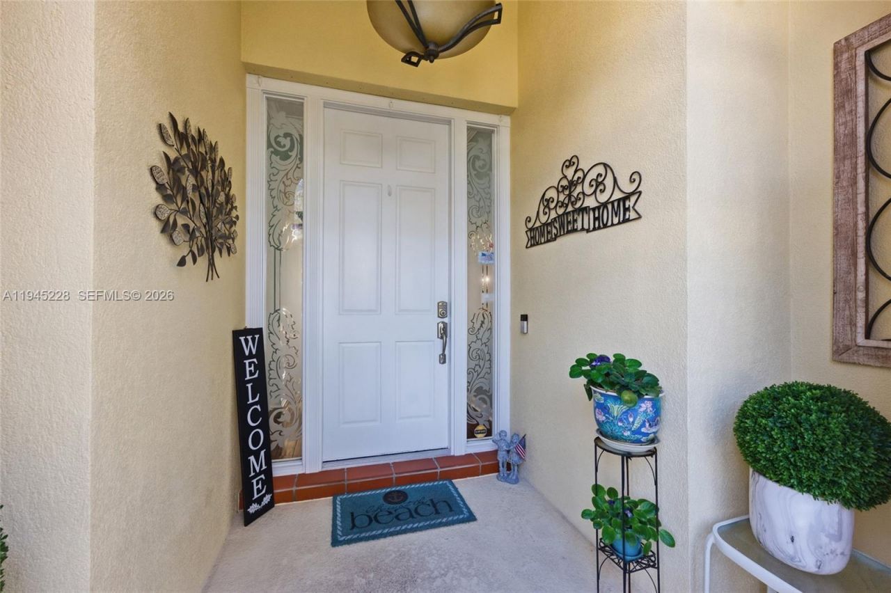 7646 Red River Rd, West Palm Beach, FL 33411 Photo