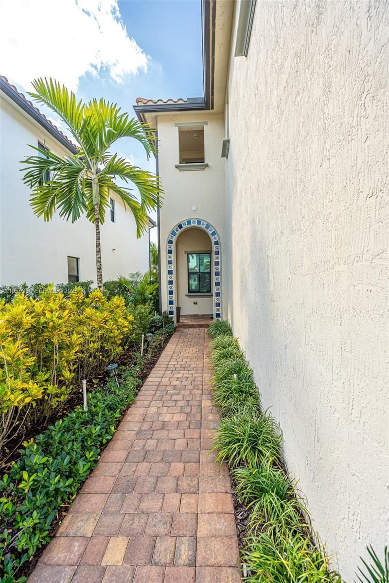11824 SW 13th Ct, Pembroke Pines, FL 33025 Photo
