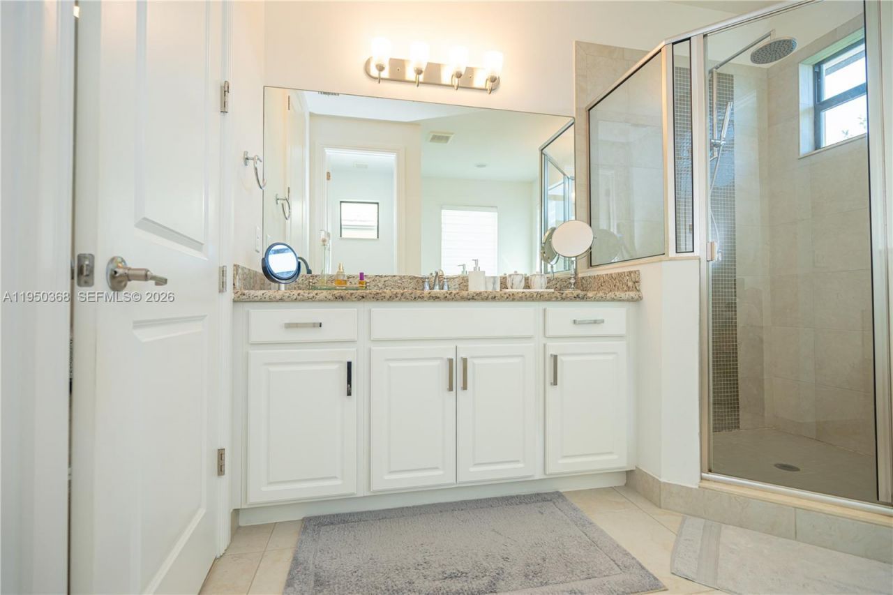 11824 SW 13th Ct, Pembroke Pines, FL 33025 Photo