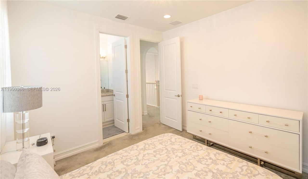 11824 SW 13th Ct, Pembroke Pines, FL 33025 Photo