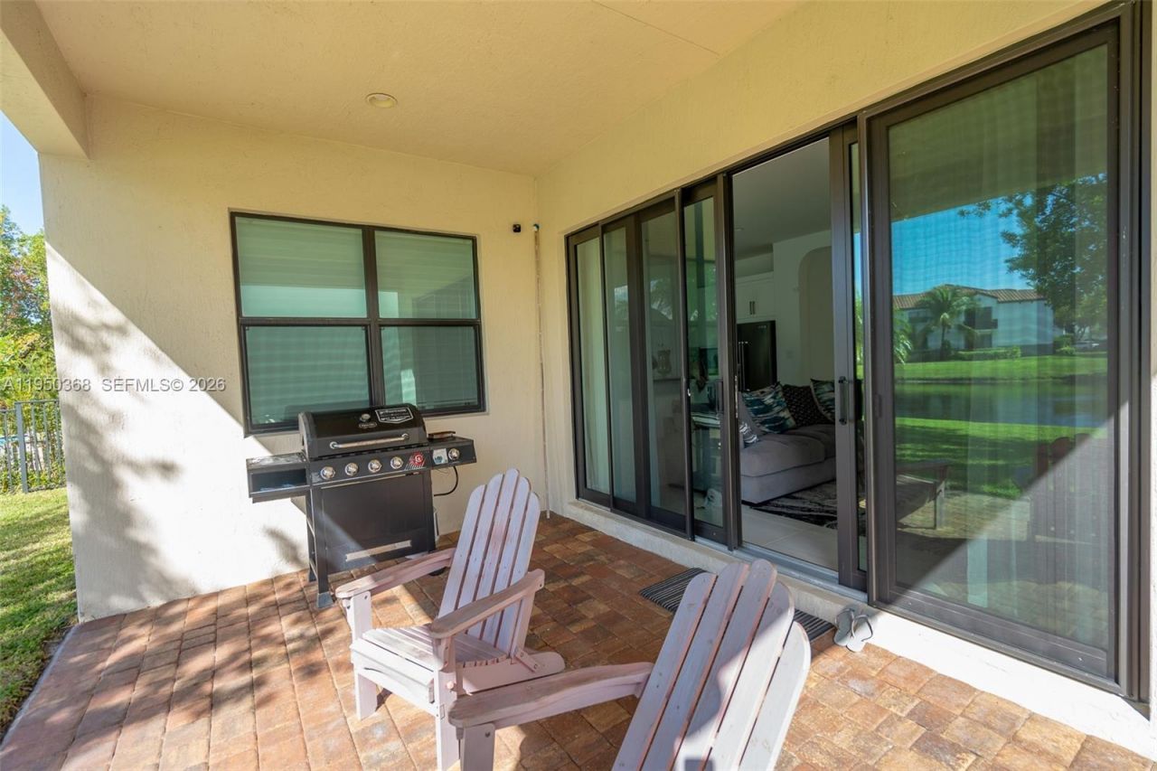 11824 SW 13th Ct, Pembroke Pines, FL 33025 Photo