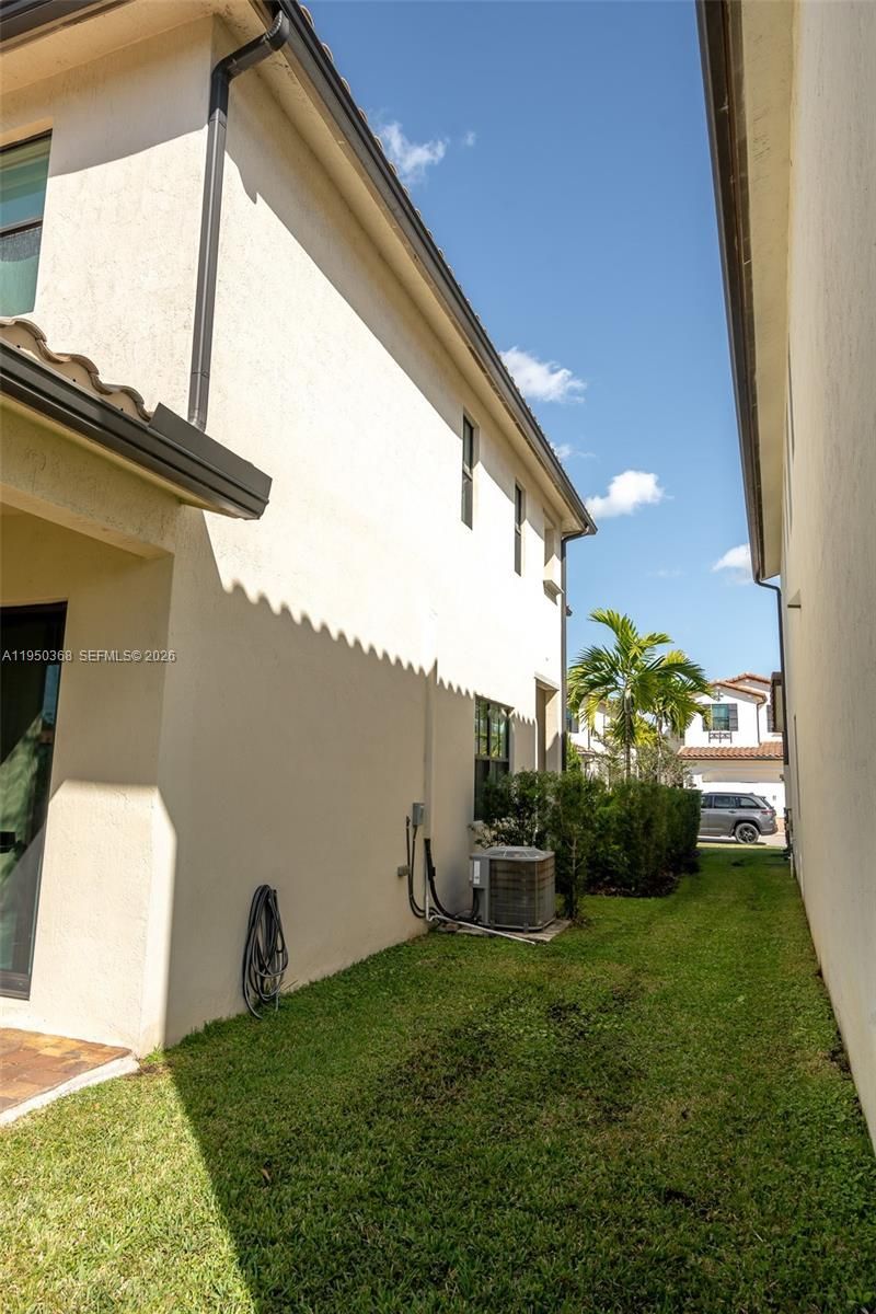 11824 SW 13th Ct, Pembroke Pines, FL 33025 Photo