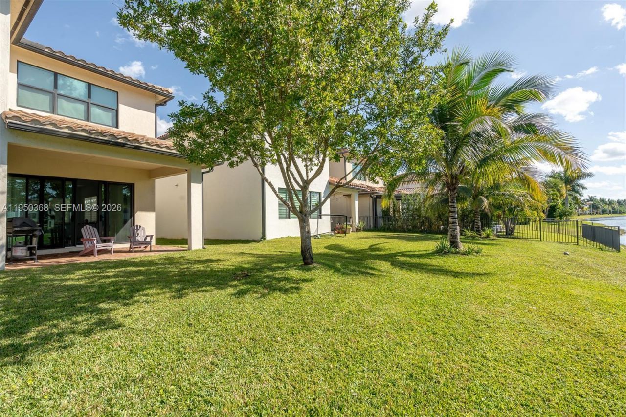11824 SW 13th Ct, Pembroke Pines, FL 33025 Photo