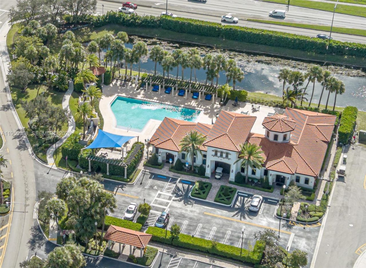 11824 SW 13th Ct, Pembroke Pines, FL 33025 Photo