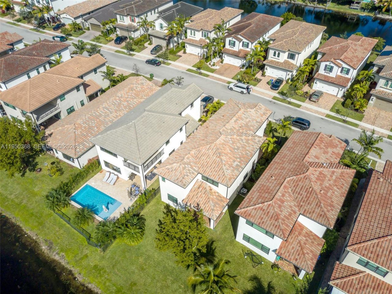 11824 SW 13th Ct, Pembroke Pines, FL 33025 Photo