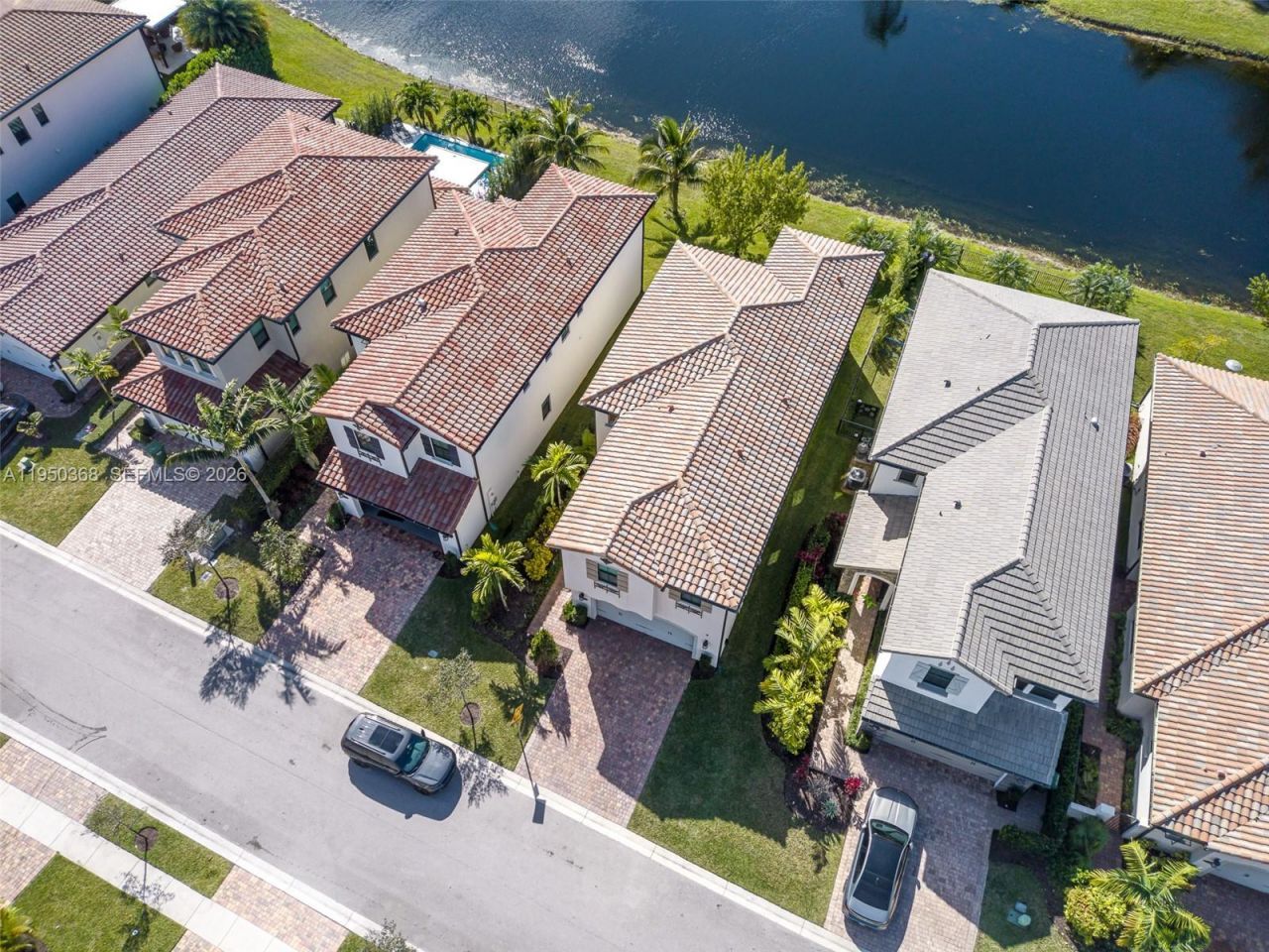 11824 SW 13th Ct, Pembroke Pines, FL 33025 Photo