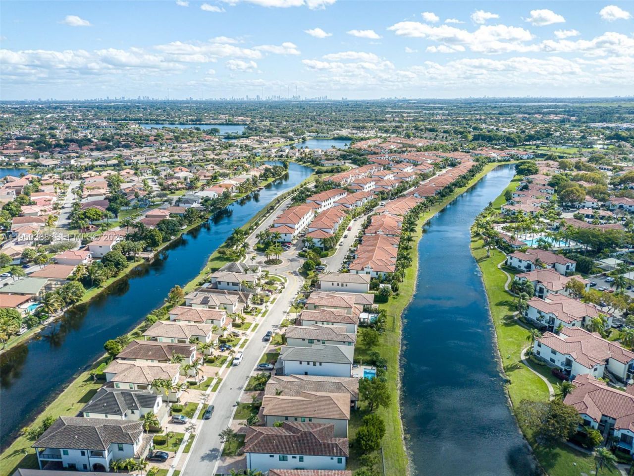 11824 SW 13th Ct, Pembroke Pines, FL 33025 Photo