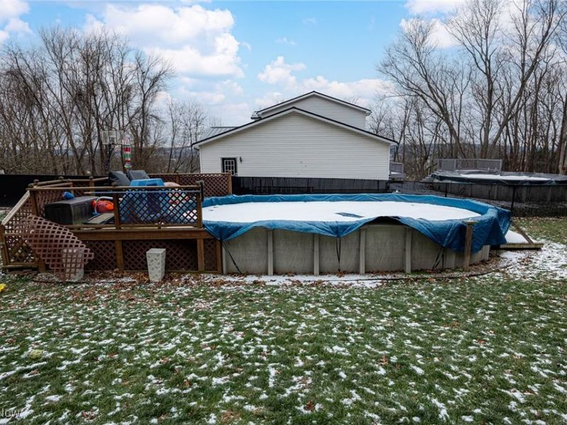 828 Green Drive, Coshocton, OH 43812 Photo 10