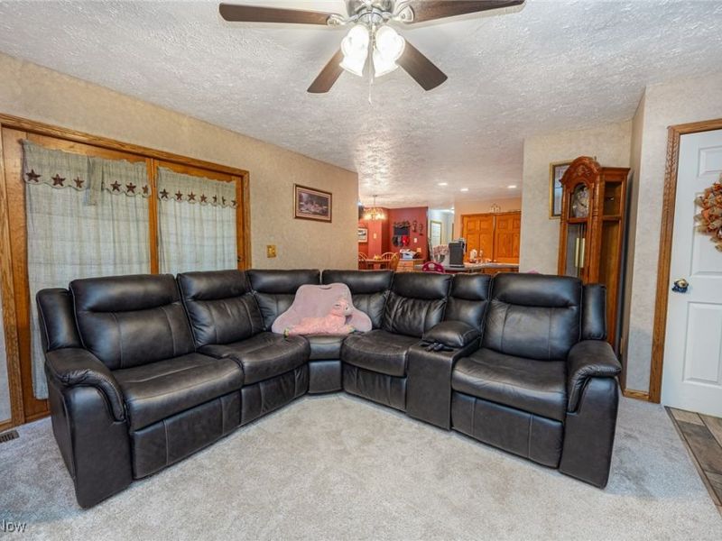 828 Green Drive, Coshocton, OH 43812 Photo 24