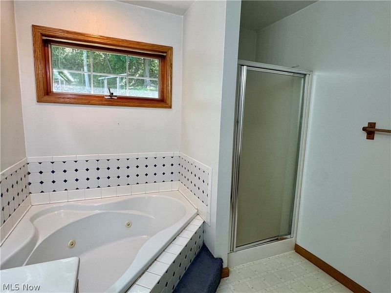 828 Green Drive, Coshocton, OH 43812 Photo 26