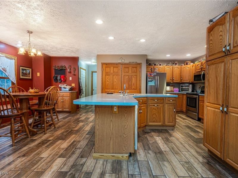 828 Green Drive, Coshocton, OH 43812 Photo 27