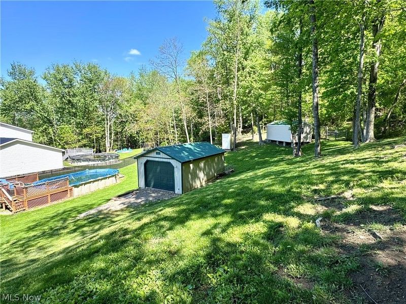 828 Green Drive, Coshocton, OH 43812 Photo 6