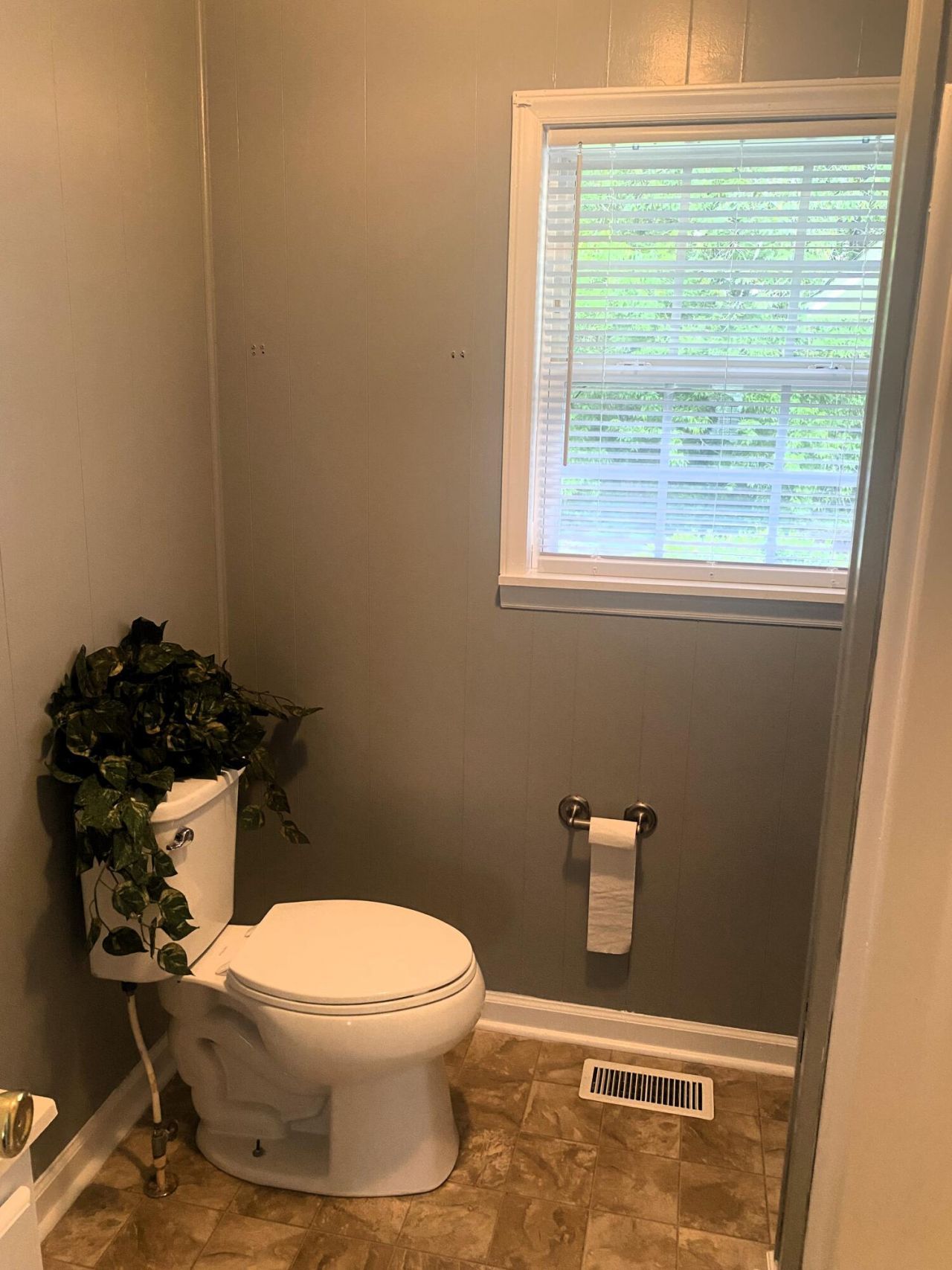 1510 Hudson Road Photo 17