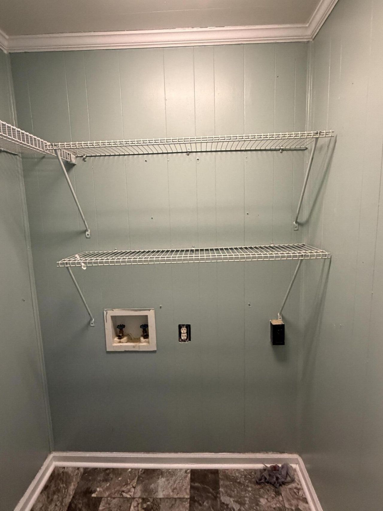 1510 Hudson Road Photo 6