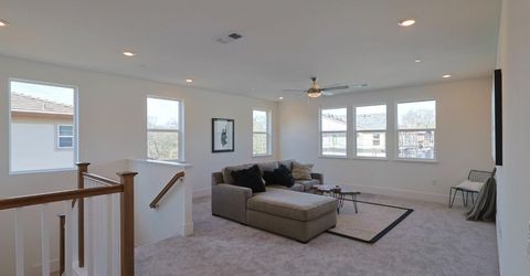 5638 Lakepointe Dr, Rocklin, CA 95677 Photo