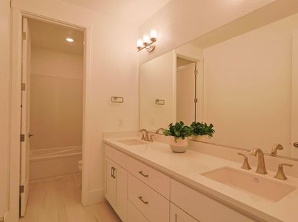 5638 Lakepointe Dr, Rocklin, CA 95677 Photo